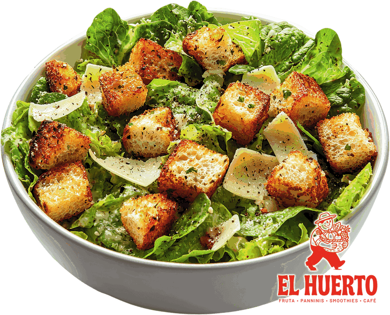 Ensalada fresca de El Huerto con crutones y jitomate cherry